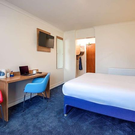 Ibis Budget West Thurrock Grays Номер фото